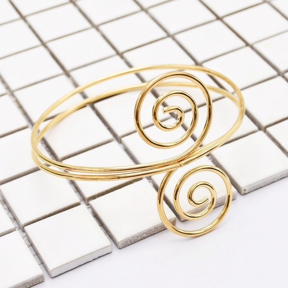 Gypsy Swirl Boho Style Gold Plated Upper Arm Cuff - Picture 11 of 15